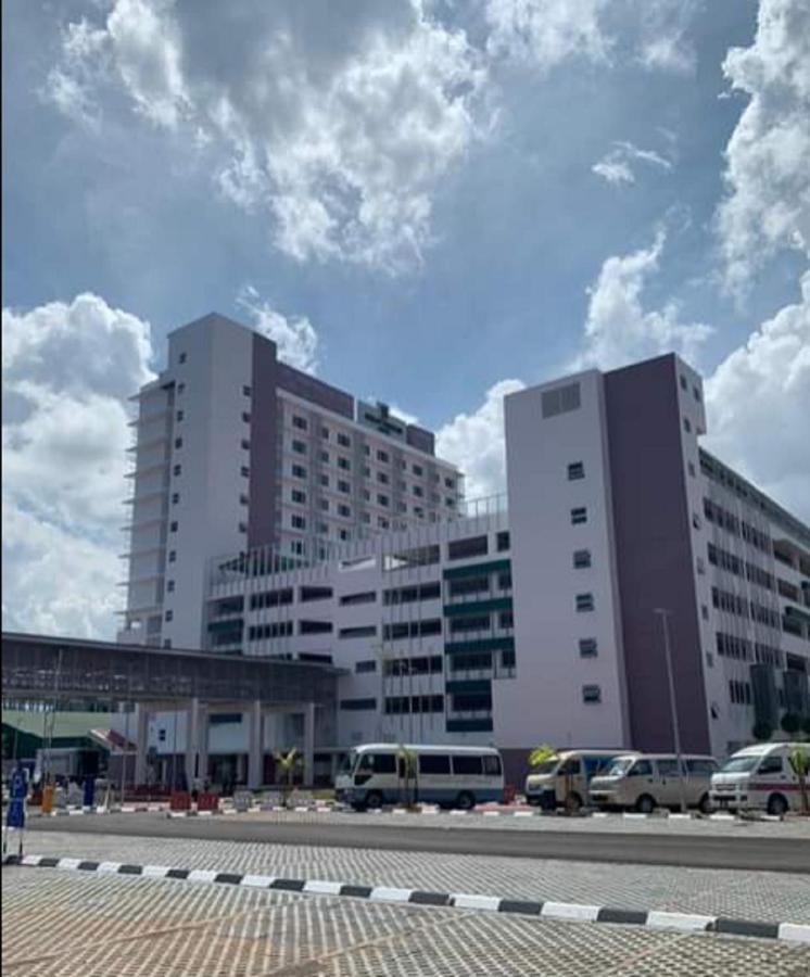 Serapi Verdure Hotel Kuching Zewnętrze zdjęcie