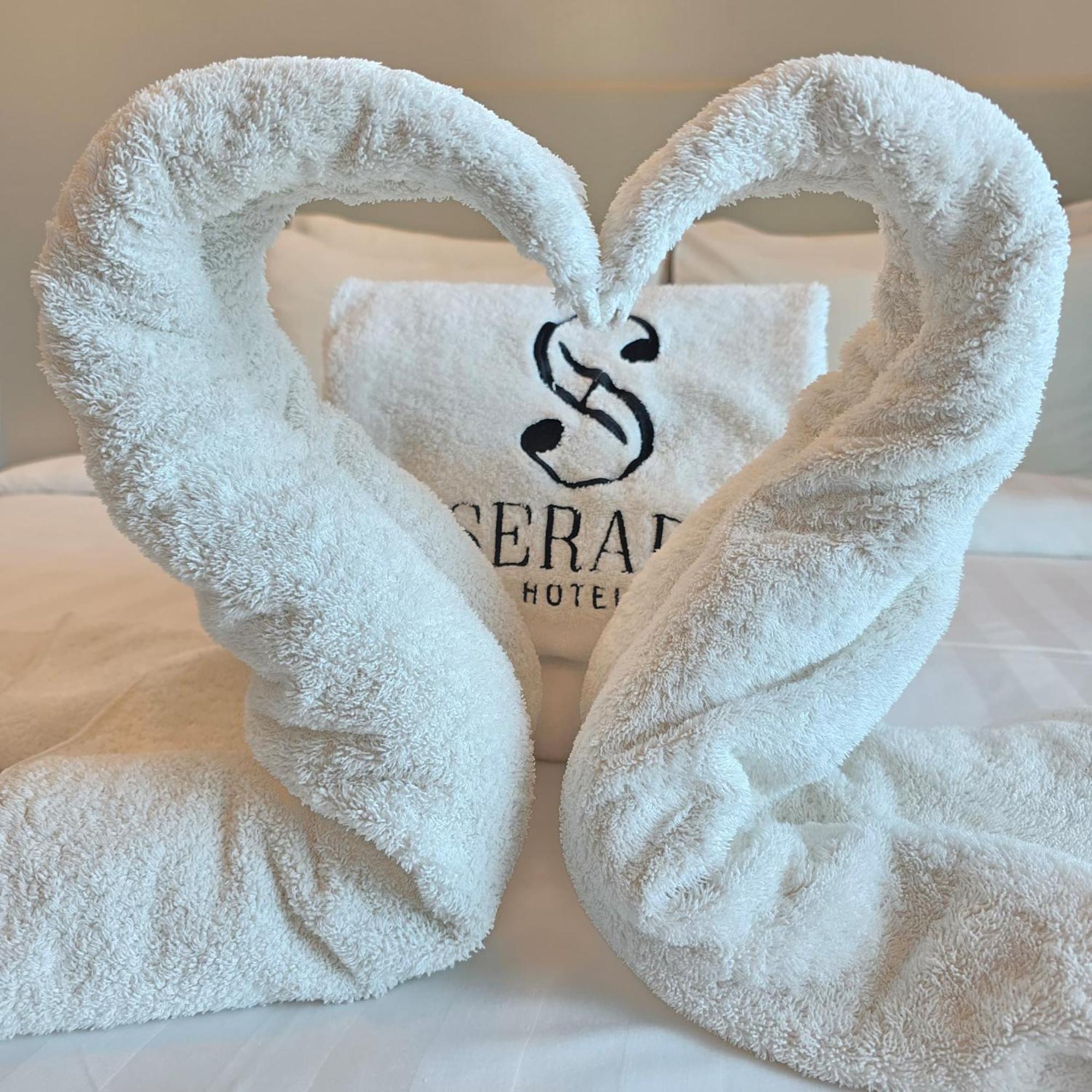 Serapi Verdure Hotel Kuching Zewnętrze zdjęcie
